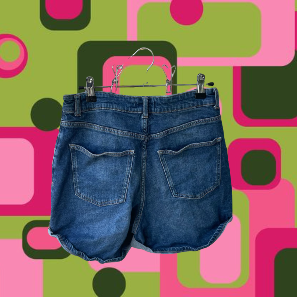 Hög Midja Normal Passform Shorts
