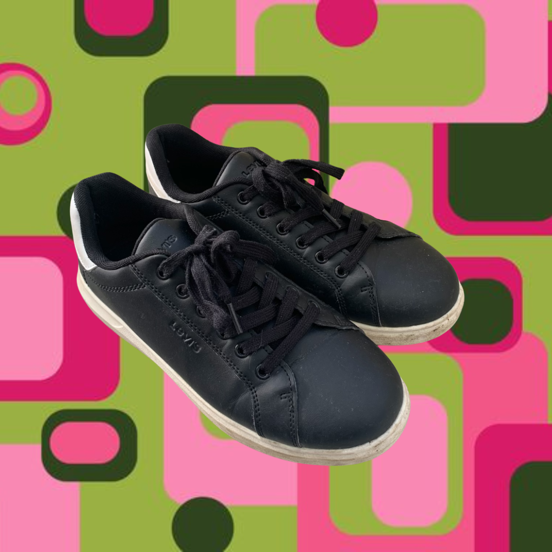 Levi's Sorte og Hvide Modesneakers