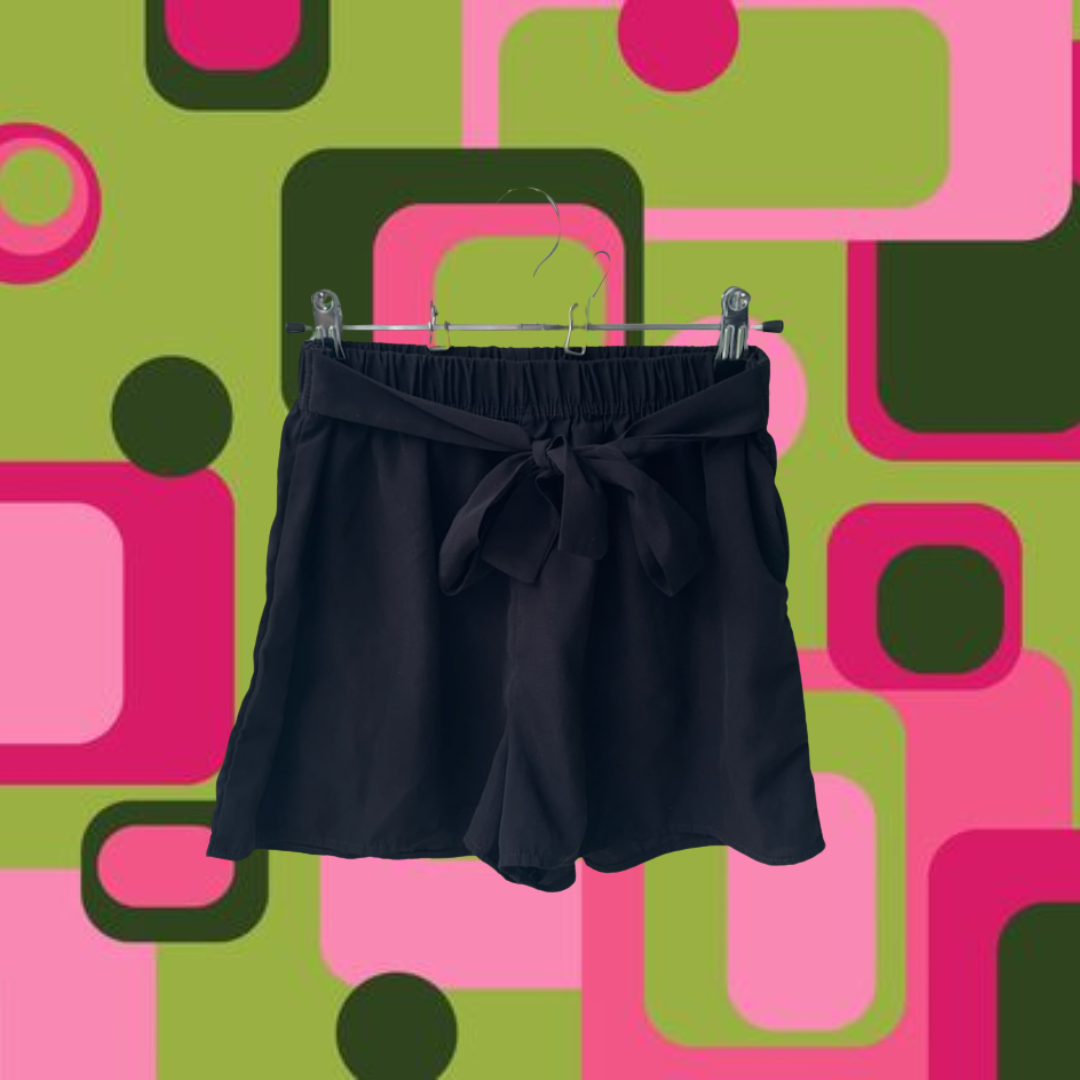 Sorte hyggeshorts med bindebånd